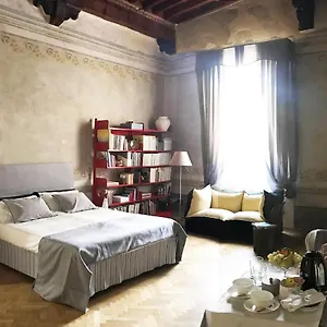 domus-400.it-tuscanyhotel.com/