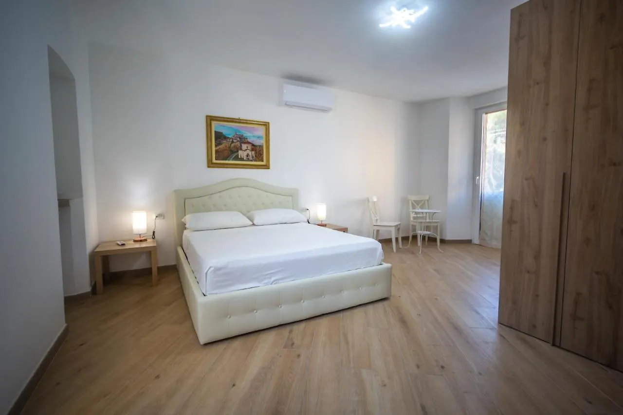 Guest house Around Lago Maggiore Rooms Reno Di Leggiuno